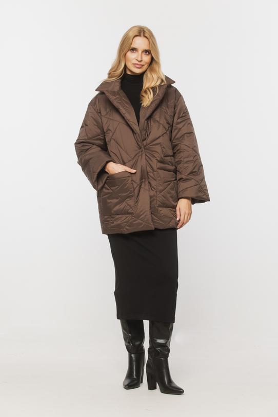 Wizualizacja Pikowana brązowa kurtka z wykładanym kołnierzem