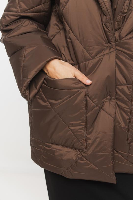 Pikowana brązowa kurtka z wykładanym kołnierzem - 6