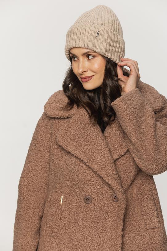 Jasnobrązowy modny płaszczyk damski typu miś - 2