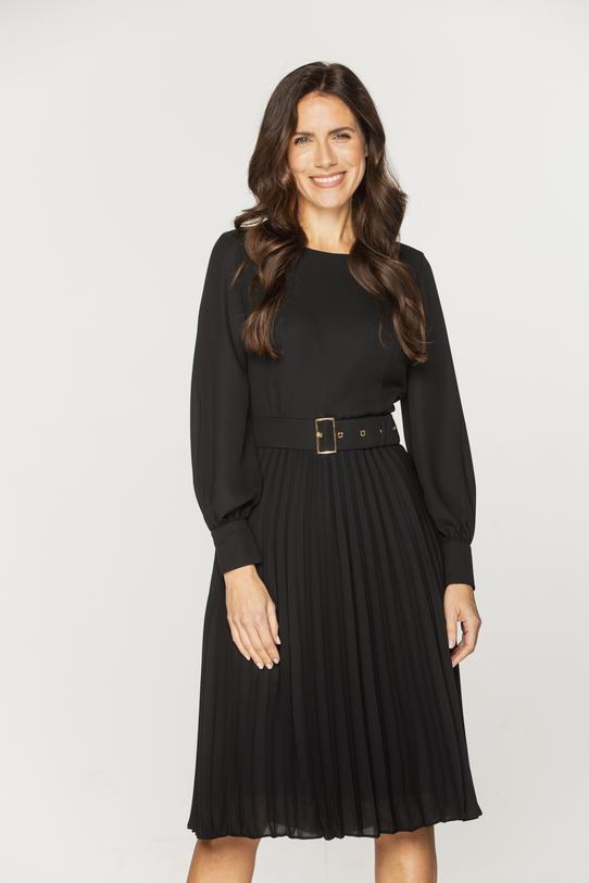 Plisowana sukienka w eleganckim stylu