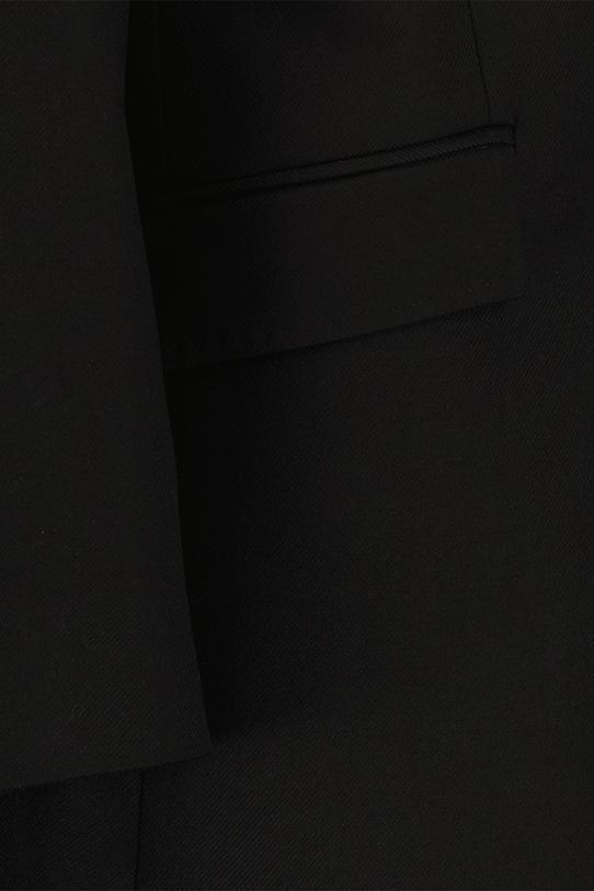 Ponadczasowy czarny płaszcz - 4