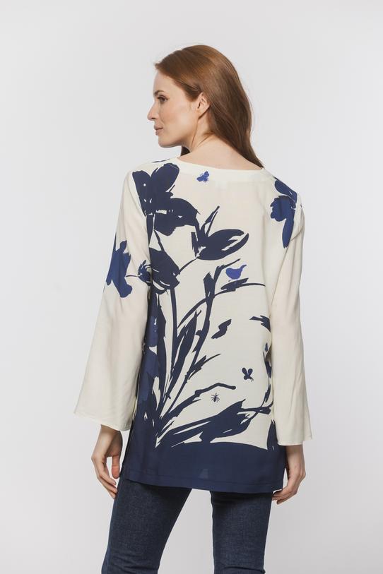 Przewiewna bluzka ecu w granatowe kwiaty - 3