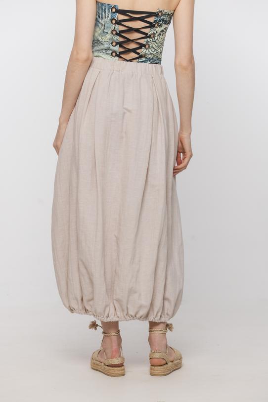 Spódnica bombka z naturalnej beżowej tkaniny - 3