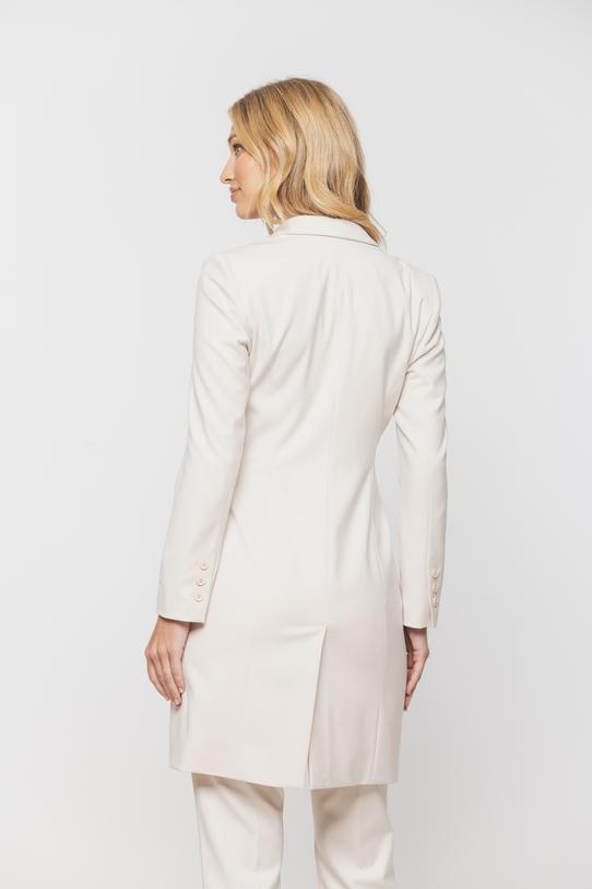 Stylowy beżowy żakiet z kieszeniami o wydłużonym kroju - 3