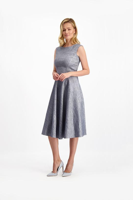 Rozkloszowana sukienka bez rękawów - 2