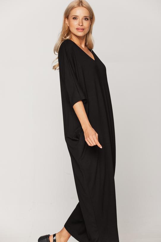Sukienka w stylu oversize