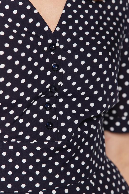 Sukienka z dopasowaną talią i  ozdobnymi guziczkami - 7