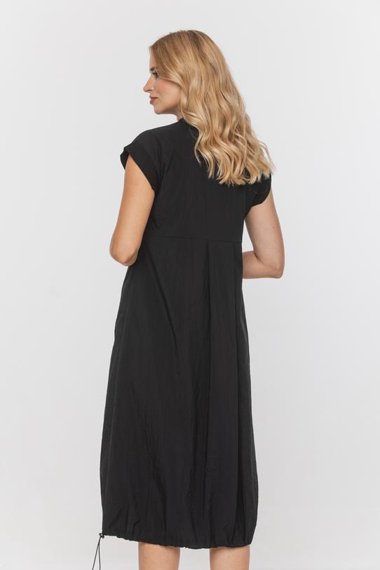 Sukienka z czarnej kreszowanej tkaniny z kieszeniami - 3