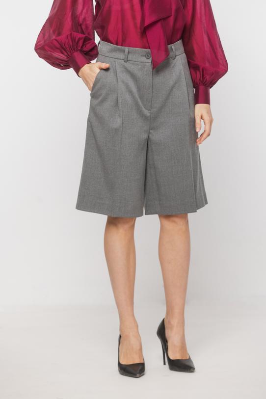 Szare garniturowe szorty z zakładkami w talii - 2