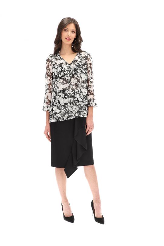 Wizualizacja Szyfonowa bluzka zdobiona guziczkami