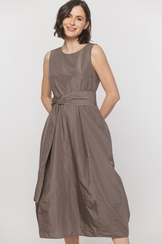 Taftowa sukienka midi z paskiem i kieszeniami - 3