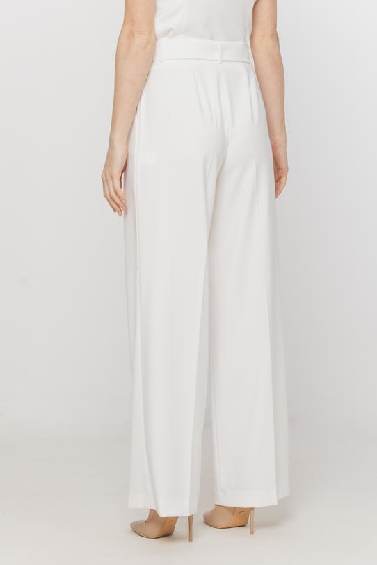 Tkaninowe spodnie ecru z eleganckim paskiem - 3