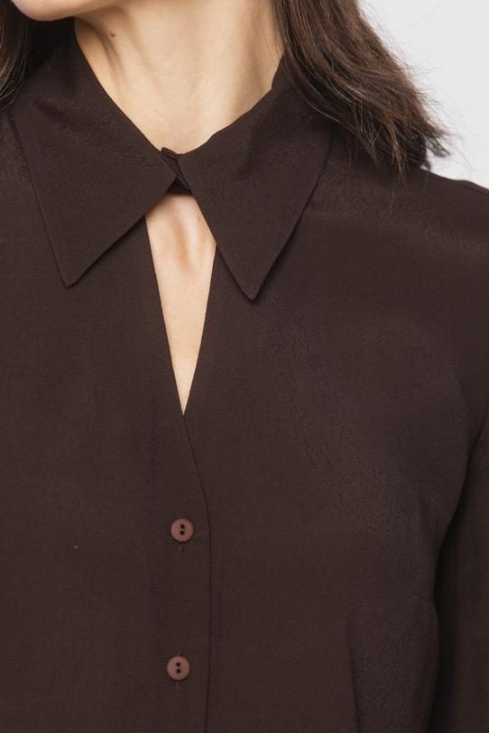 Wiskozowa brązowa koszula w eleganckim wydaniu - 4
