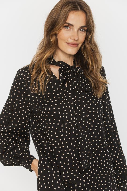 Wiskozowa prosta sukienka z długim rękawem i wiązaniem - 4