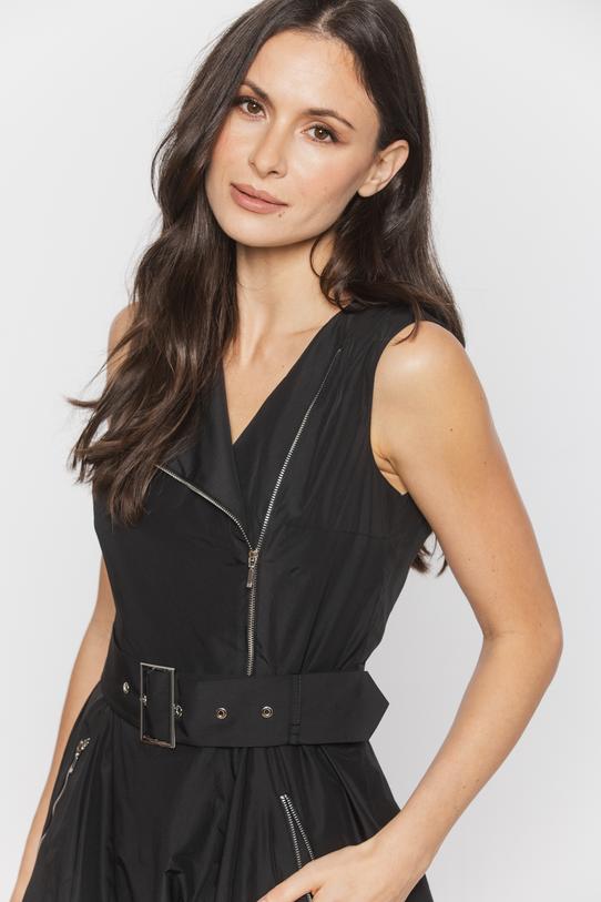 Wizytowa długa sukienka z eleganckiej czarnej tafty - 4