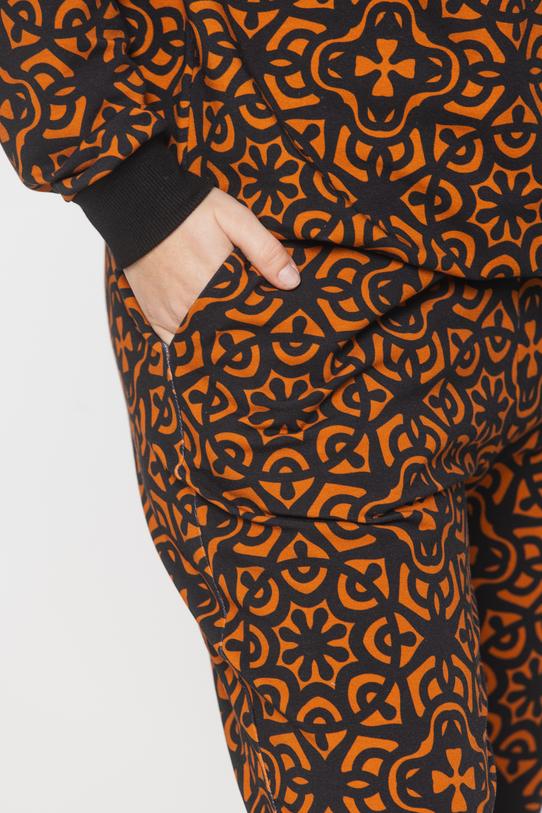 Wzorzyste spodnie dresowe z dzianiny bawełnianej - 4