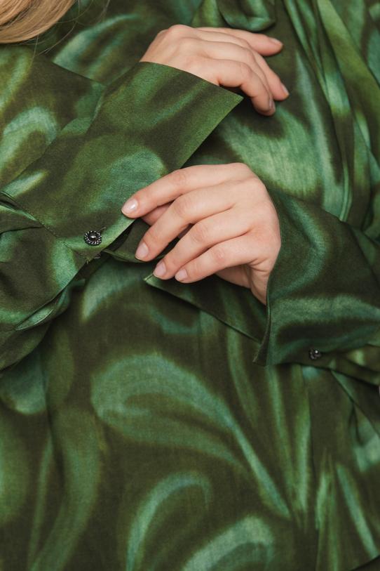 Zielona wzorzysta bluzka z eleganckim wiązaniem - 7