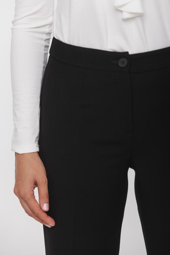 Zwężane czarne spodnie w klasycznym stylu - 3