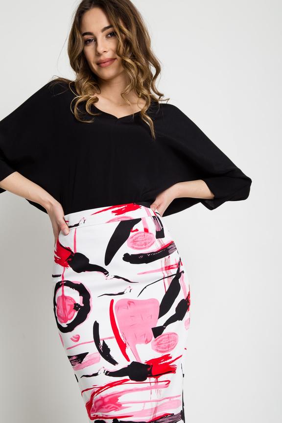 Ołówkowa spódnica we wzory z podszewką