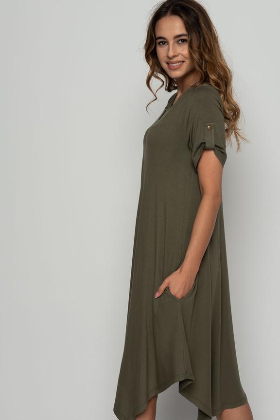 Dzianinowa sukienka khaki z suwakiem