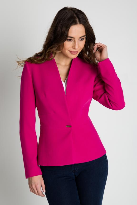 Różowy klasyczny żakiet