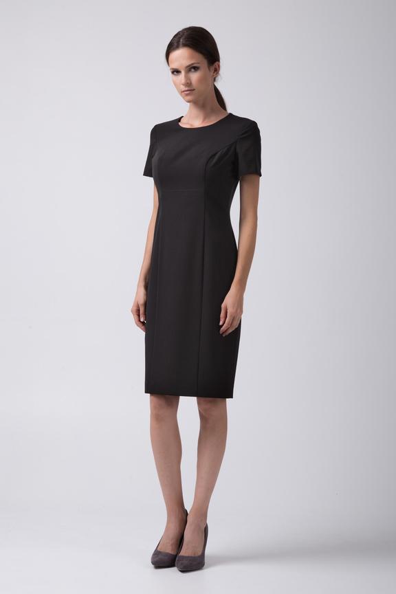 Czarna klasyczna sukienka