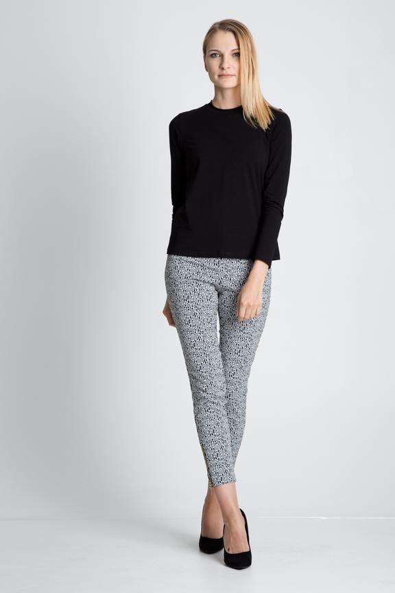 Czarna bluzka z długim rękawem