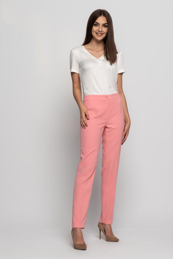 Spodnie w kant w kolorze pudrowego różu