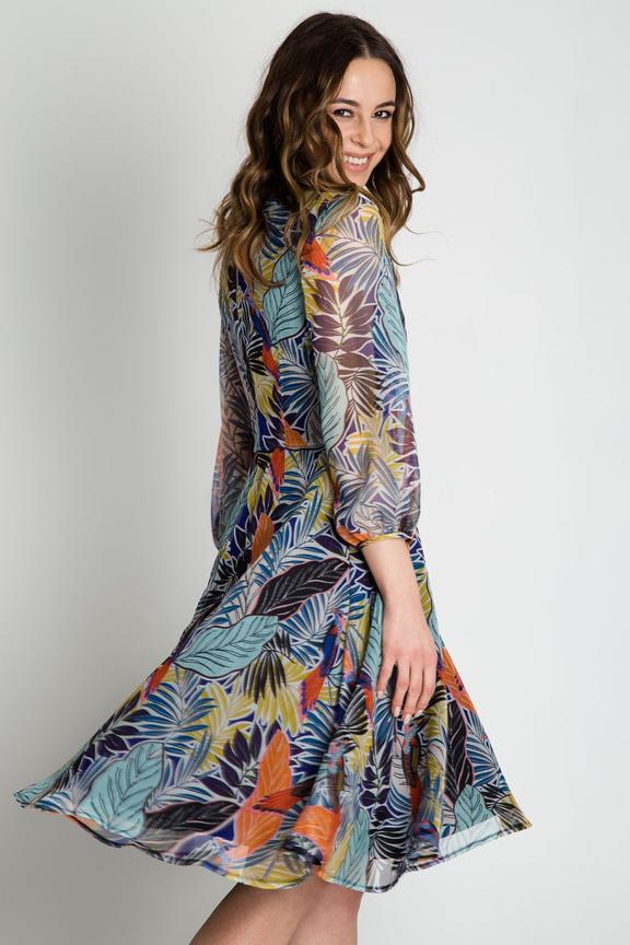 Zwiewna sukienka z szyfonu