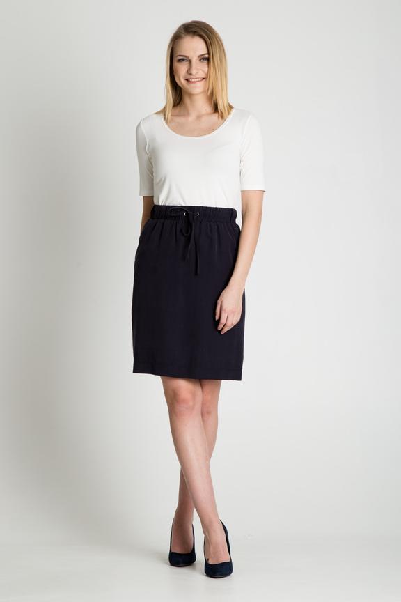 Grafitowa krótka spódniczka na gumce