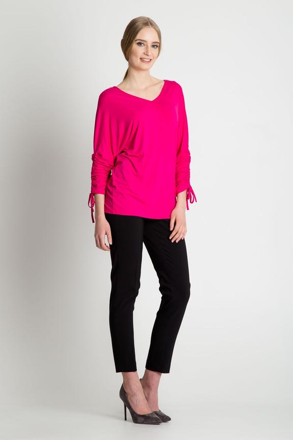 Różowa bluzka z wiązaniem na rękawach