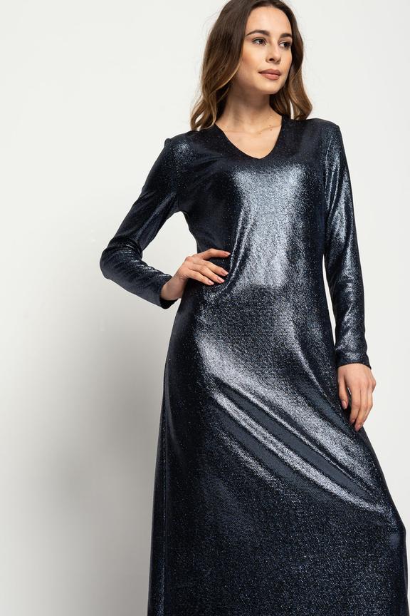 Długa błyszcząca sukienka maxi