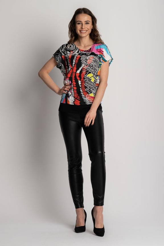 Dzianinowa bluzka z czarnym ściągaczem