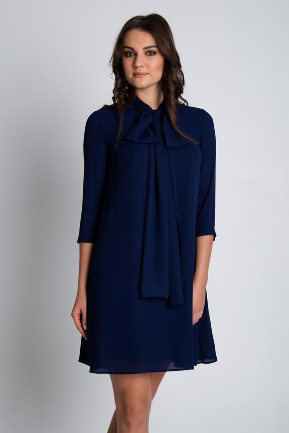 Elegancka granatowa sukienka z rękawem 3/4