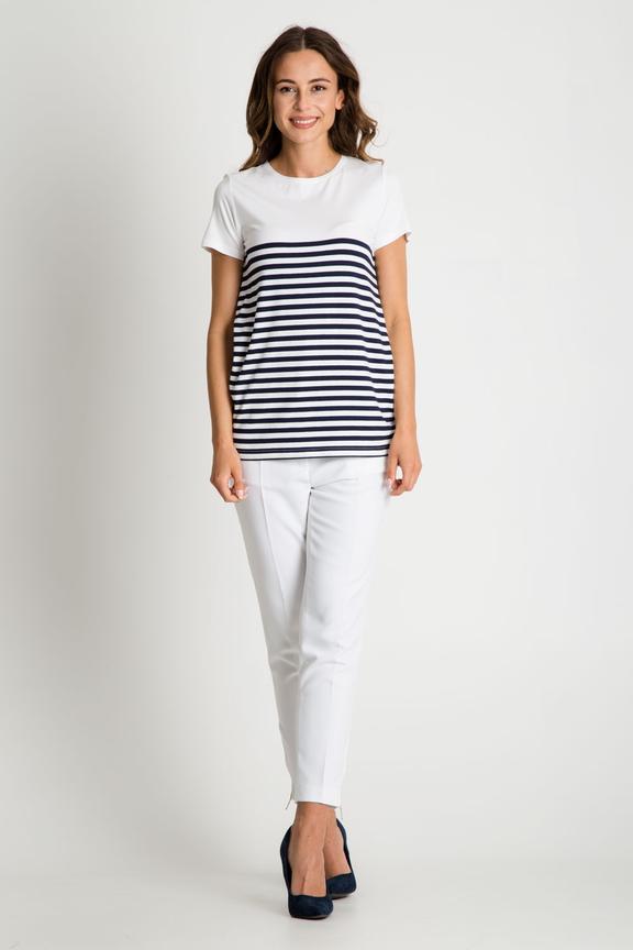 Biała bluzka w paski