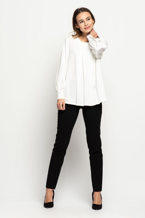 Bluzka ecru z szerokimi rękawami