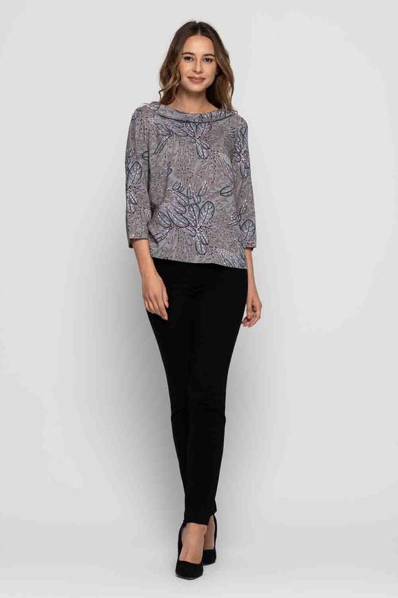 Bluzka z wywiniętym kołnierzem i rękawem 3/4