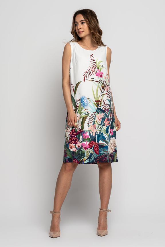 Prosta sukienka w kwiaty na grubych ramiączkach