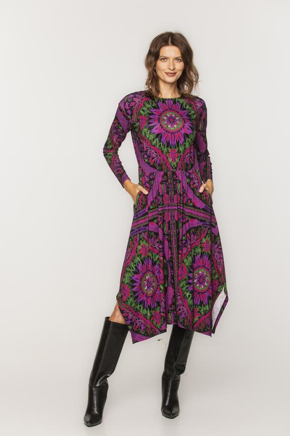 Asymetryczna sukienka z dzianiny wiskozowej