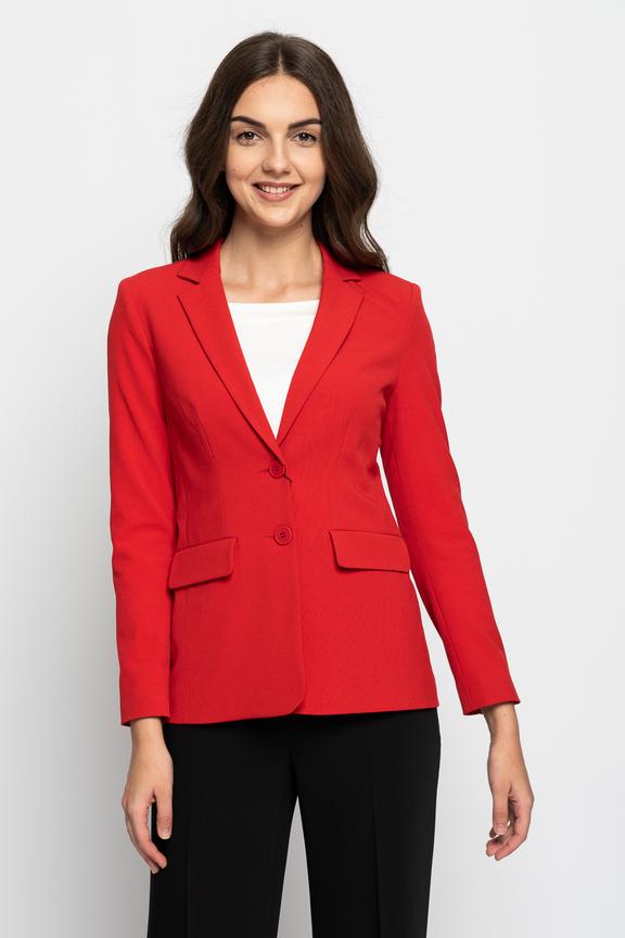 Czerwony dopasowany żakiet zapinany na guziki