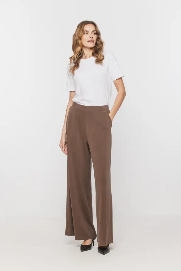 Bawełniany biały t-shirt z okrągłym dekoltem