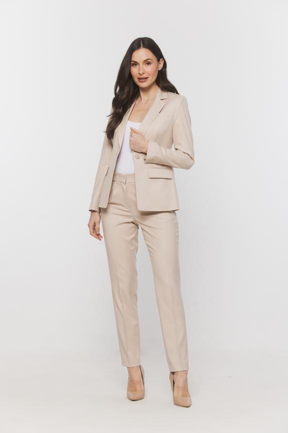 Beżowe spodnie w kant o klasycznym kroju