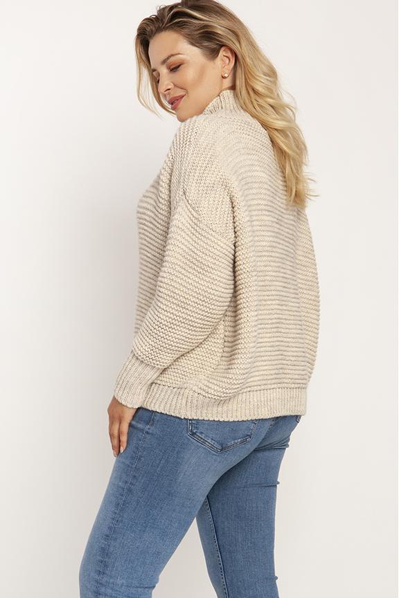 Beżowy luźny sweter