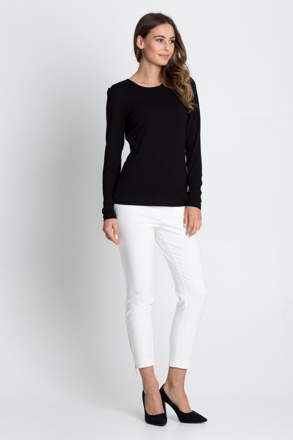 Czarna klasyczna bluzka z wiskozy