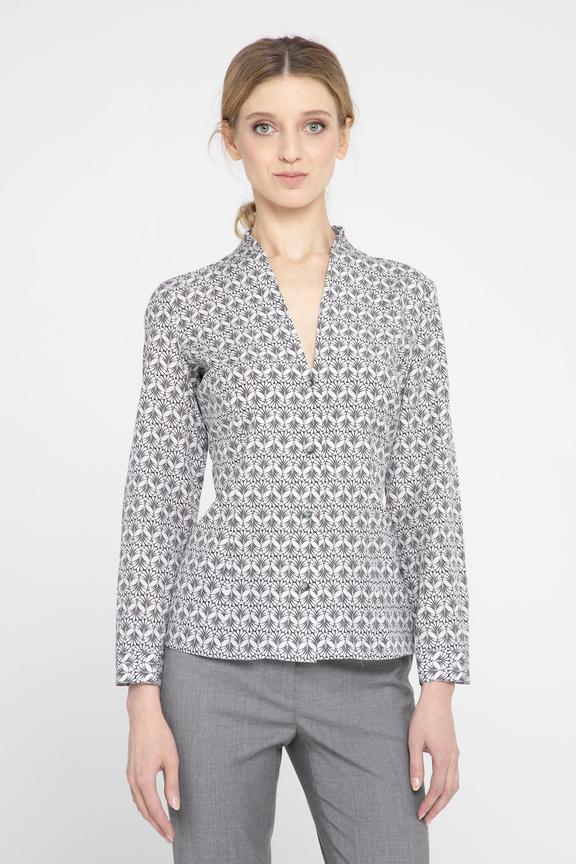 Wzorzysta koszula z jedwabiem