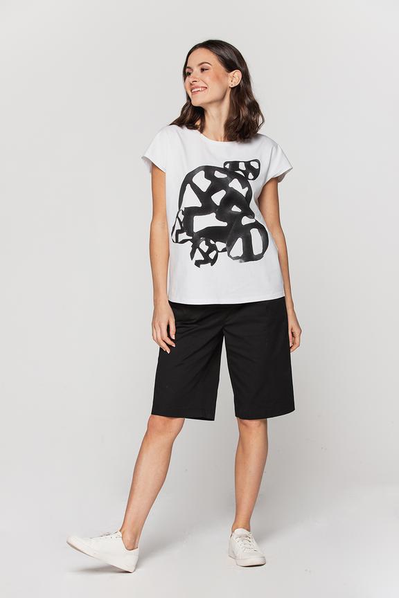 Bluzka z abstrakcyjnym nadrukiem