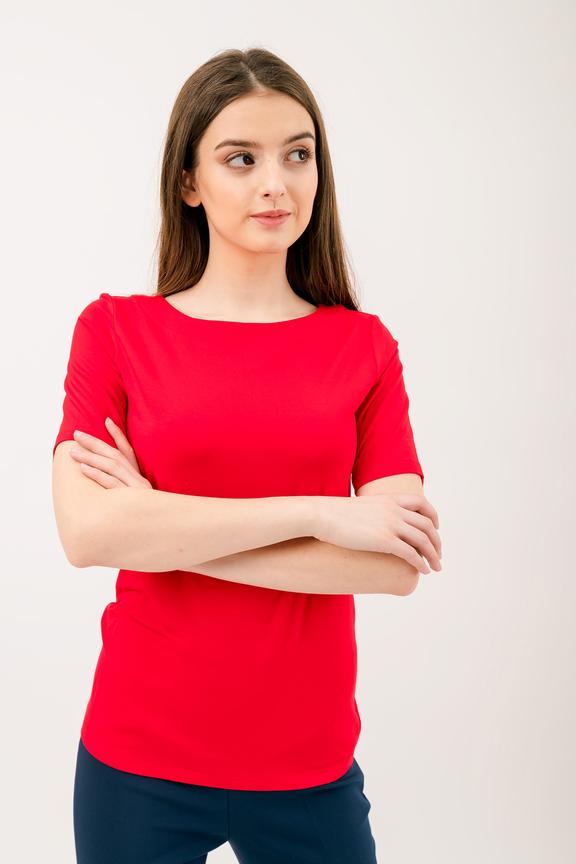 Czerwona dzianinowa bluzka