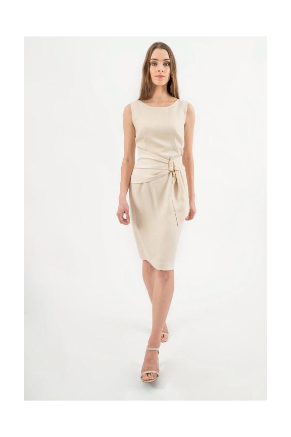 Brokatowa dopasowana sukienka