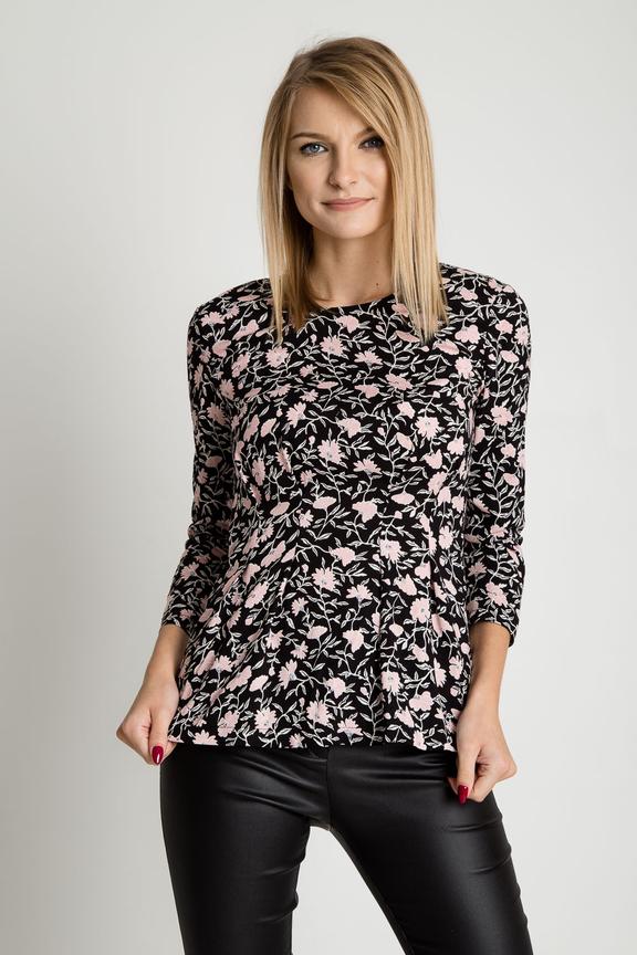 Dopasowana bluzka we wzory