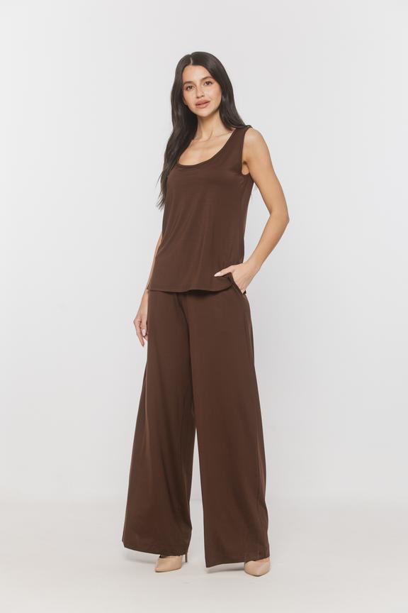 Codzienne wygodne spodnie z brązowej dzianiny